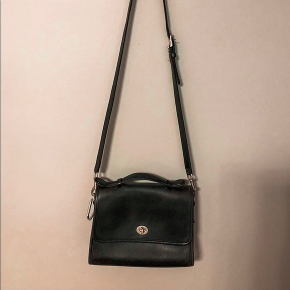 Vintage black Coach purse with silver clasp - Picture 3 of 4